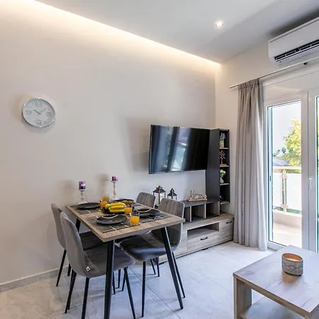 Neaira City Apartment Near The Beach Chania  Exterior photo